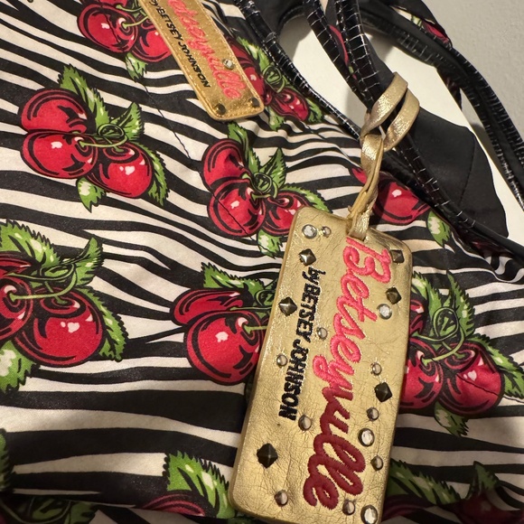 Betsy Johnson purse zebra stripe cherry pattern - Picture 6 of 6